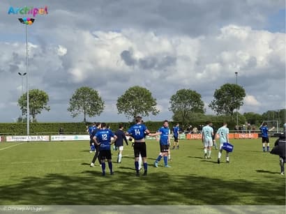 Den Bommel laat cruciale kans op lijfsbehoud liggen tegen Zinkwegse Boys