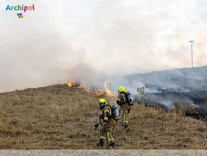 Brand op berg in Vliedpark Sommelsdijk