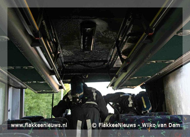 Lijnbus in brand op N59