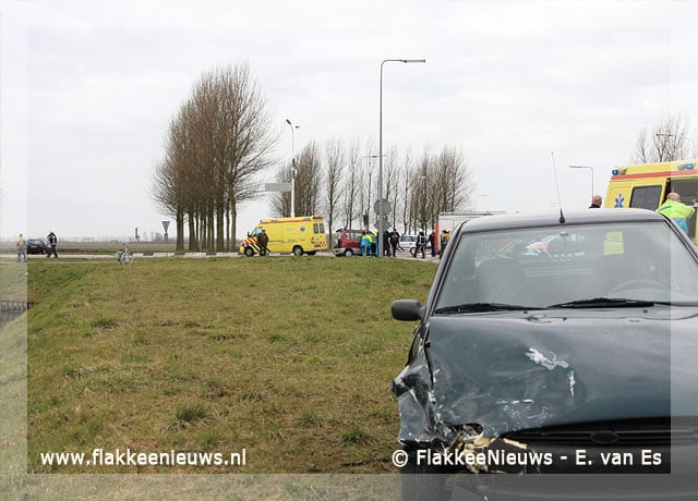 Aanrijding op de N215 bij Dirksland