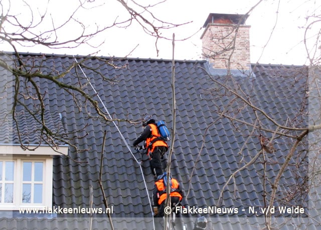 Schoorsteenbrand in Sommelsdijk