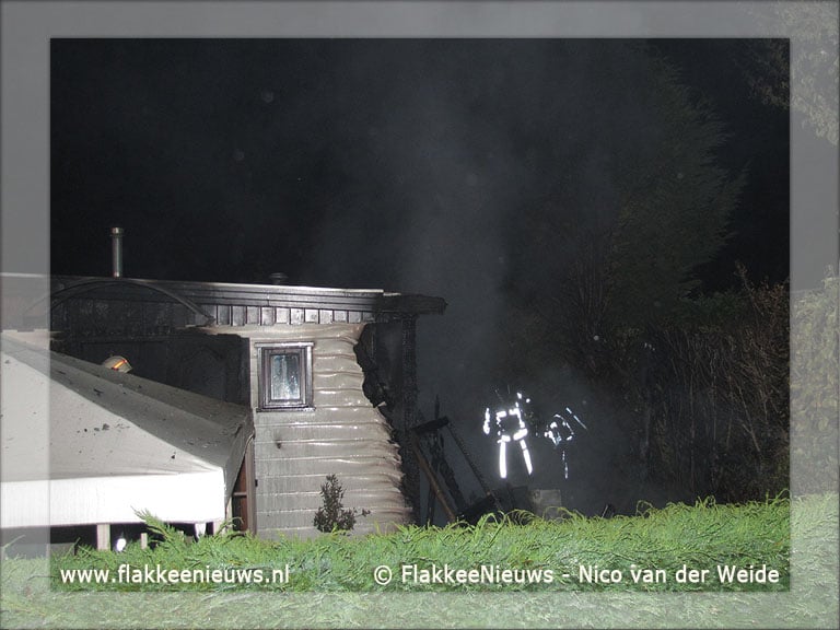 Stacaravan in brand op bungalowpark