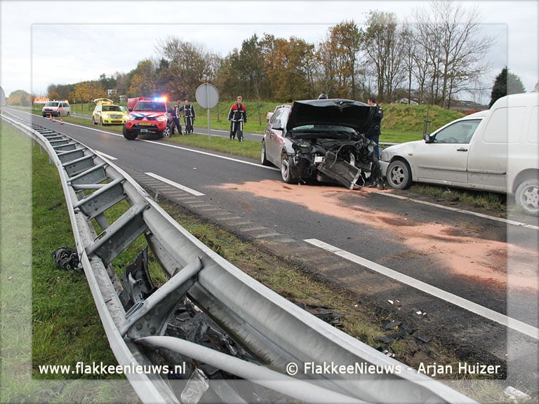 Gewonde bij aanrijding N215 Stellendam