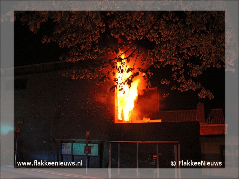 Tweemaal uitslaande brand in woonhuis Sommelsdijk