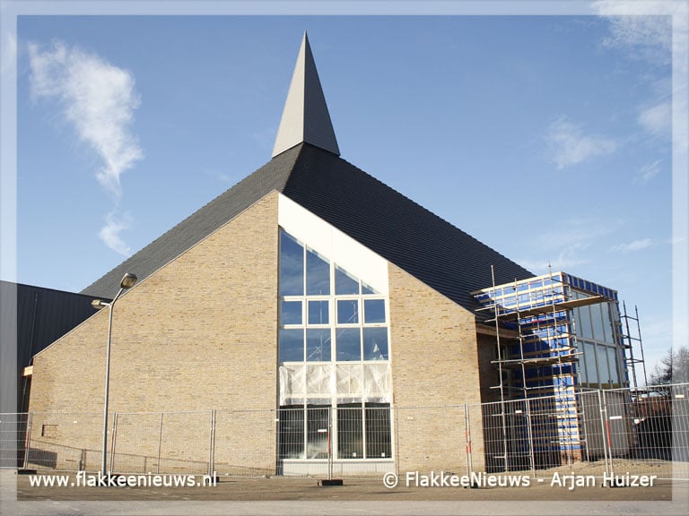 Bouw Eben-Haëzerkerk in Ouddorp ligt op koers