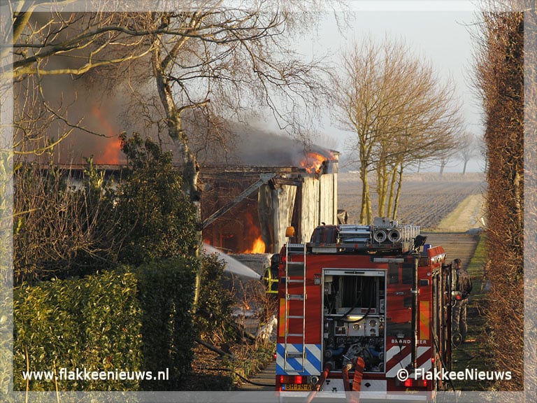 Schuur Melissant in vlammen opgegaan