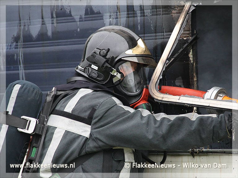 Stacaravan uitgebrand in Oude-Tonge