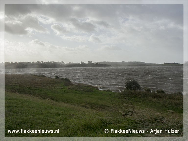Storm raast over het eiland