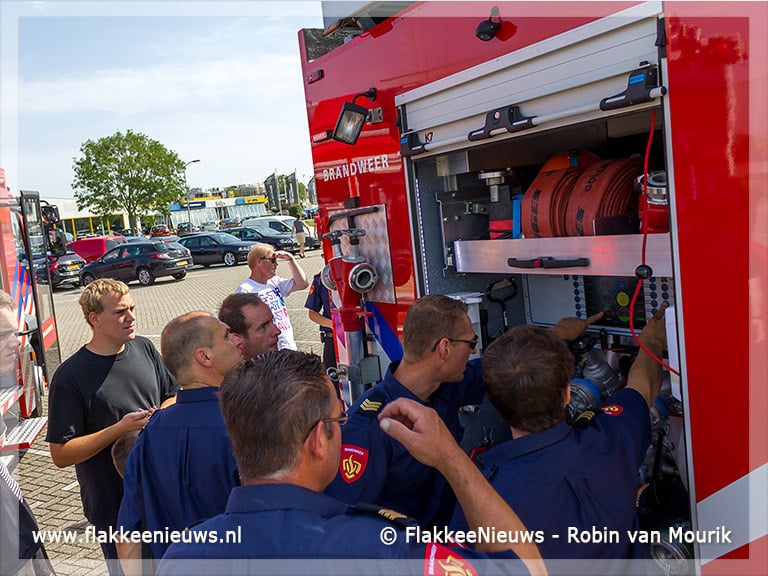 Officiële ingebruikname nieuwe generatie tankautospuiten