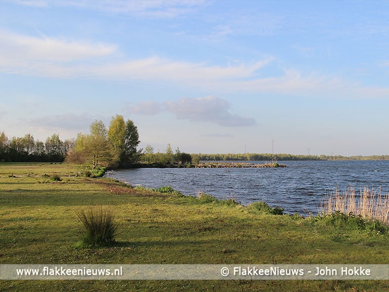 Strandje in Ooltgensplaat wordt opgeknapt