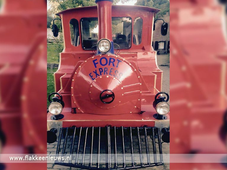 De Fort Express rijdt