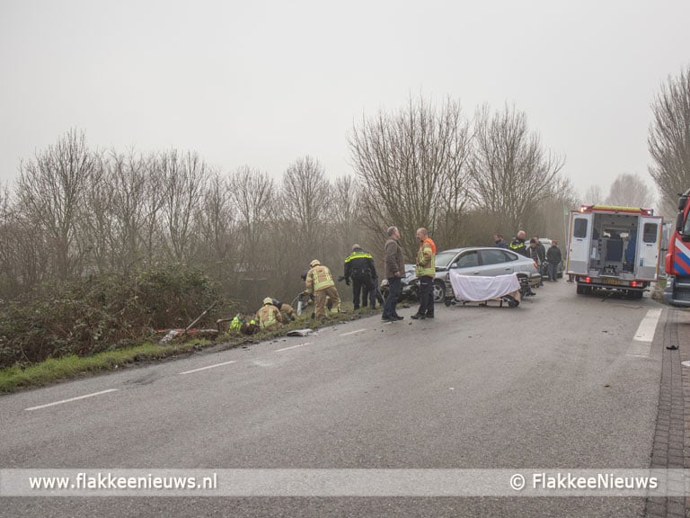 Slachtoffer bekneld na aanrijding bij Melissant