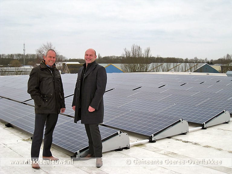 Zonnepanelen op het dak van Webego