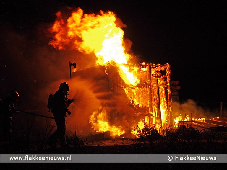Brand bij volkstuintjes Middelharnis