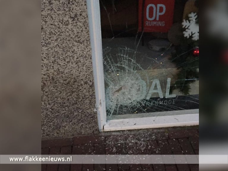 Brandstichting en vandalisme in Middelharnis en Dirksland