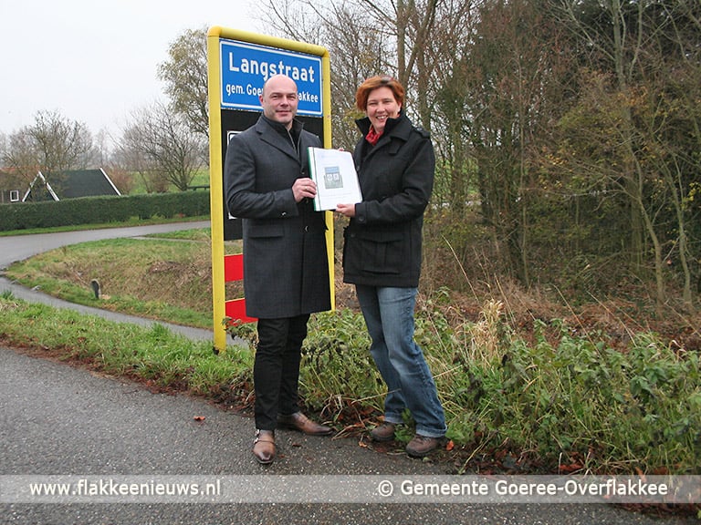 Belangenvereniging Langstraat overhandigt kernvisie
