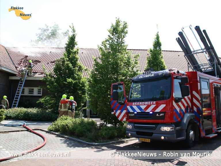 Brand in het dak van de Dillenburg