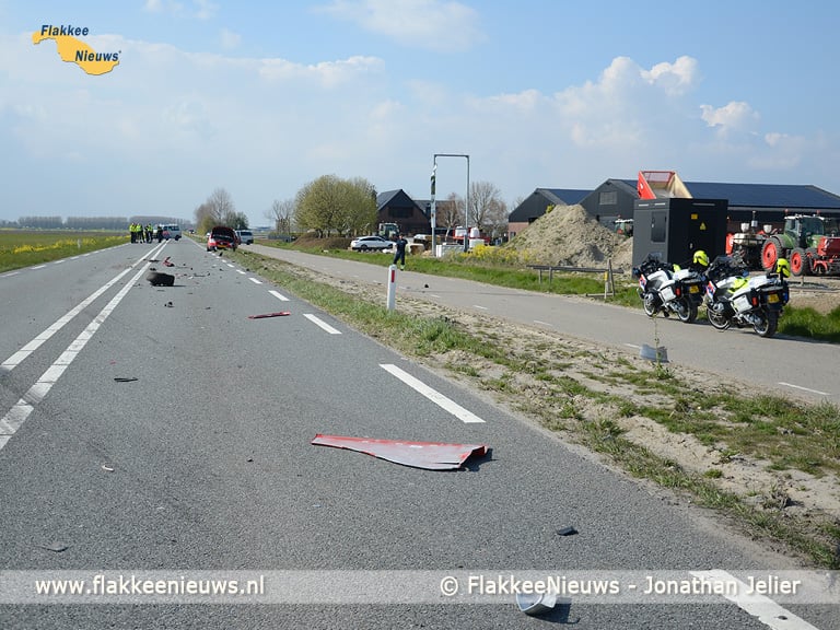 Frontale aanrijding op de N215 nabij Oude-Tonge