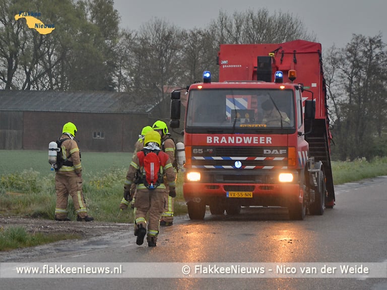 Inzet brandweer voor een grote brand in een schuur