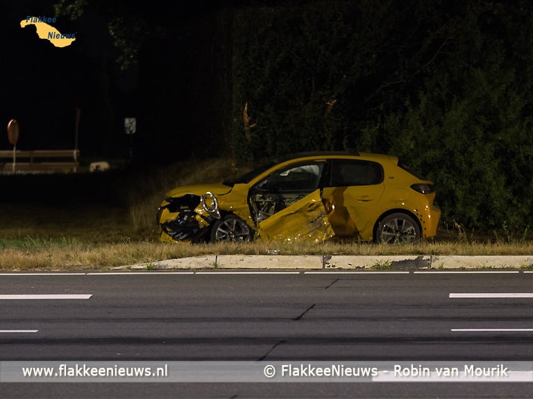 Twee zwaargewonden bij ongeval N59 Den Bommel