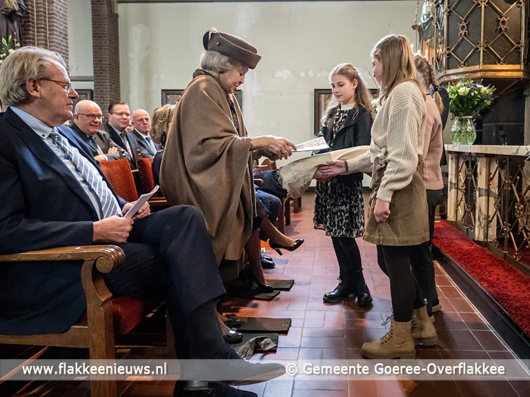 Indrukwekkende herdenking Ramp in Oude-Tonge