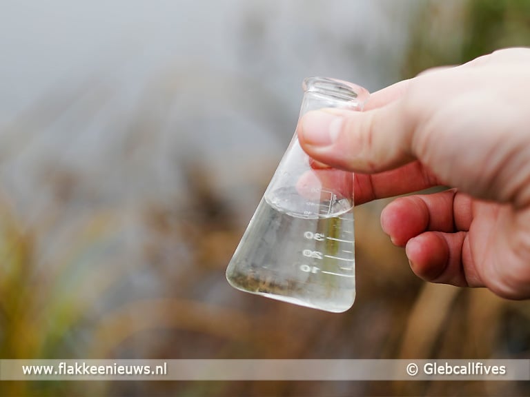Staalslakken Oude-Tonge: nieuw onderzoek naar bodem- en waterkwaliteit