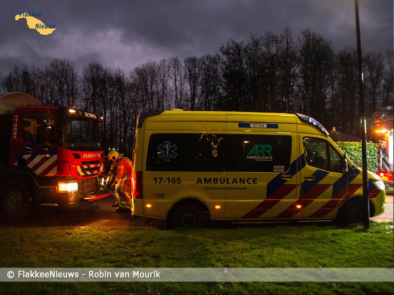 Brand op terrein Hernesseroord: snelle actie voorkomt gewonden