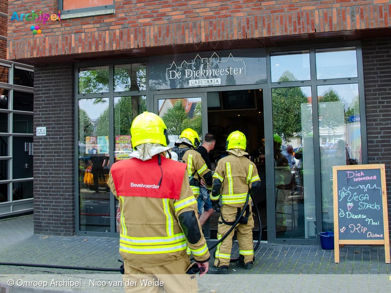 Brand in frituurpan bij snackbar snel geblust door medewerkers