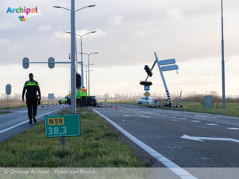 Ongeval op N59, weg in beide richtingen afgesloten