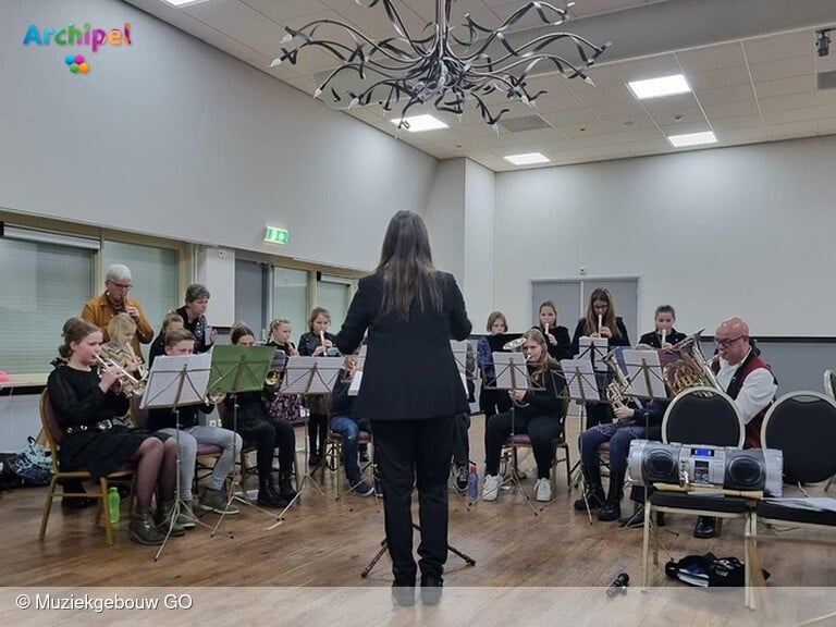 Vrijwilligers en vakmensen bouwen samen aan muzikaal Goeree-Overflakkee