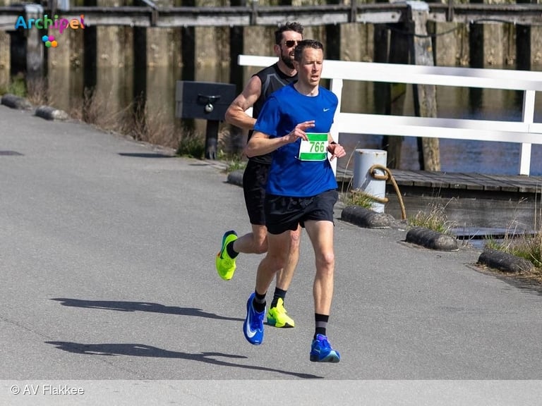 Maarten van Walsem pakt PR en eindigt als tweede in 10km van Bru