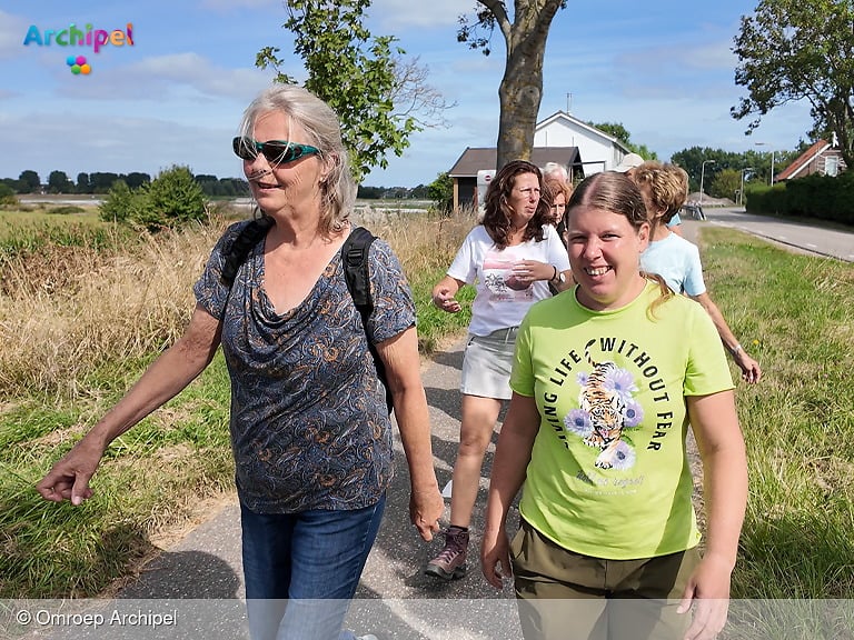 Omloop startnummer 1 Saskia loopt vooral voor de gezelligheid