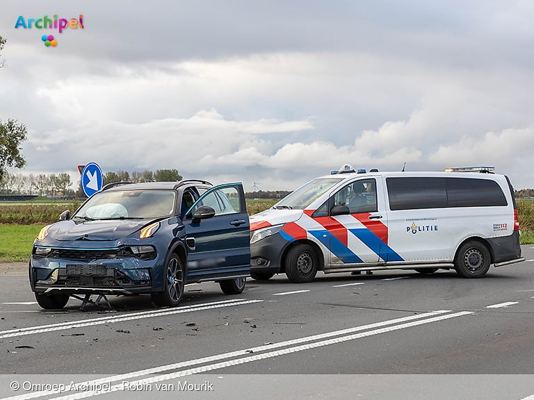 Ongeval met twee voertuigen op de N215