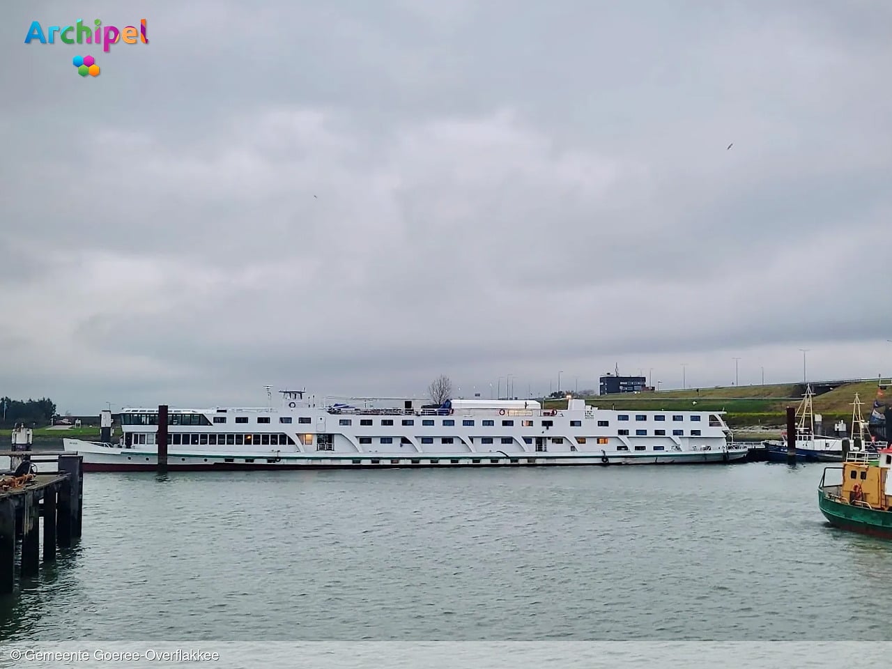 AD: Bewoner asielboot Stellendam overgeplaatst na incident