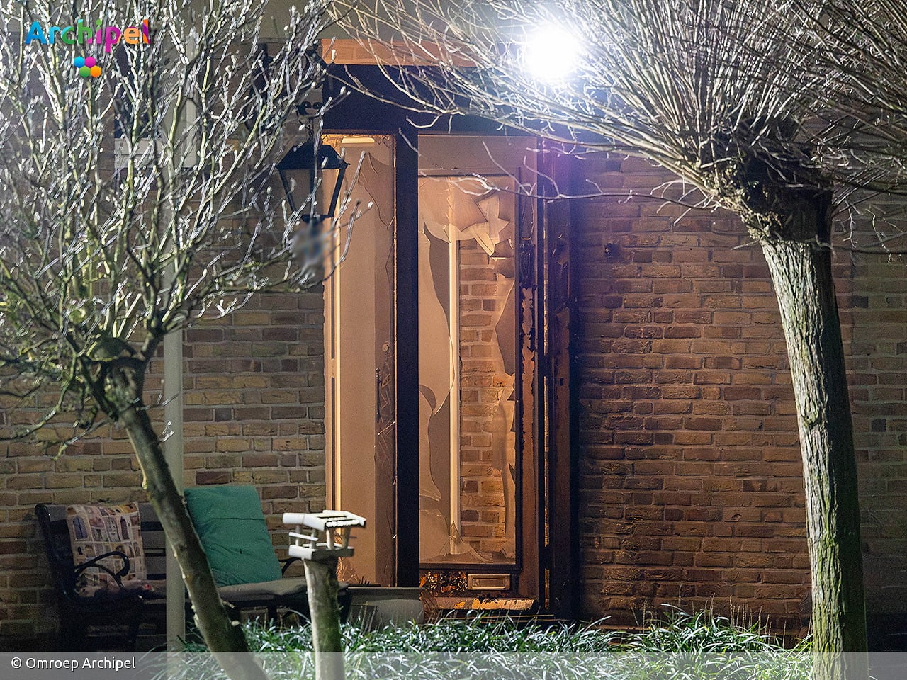 Twee aanhoudingen na explosie bij woning