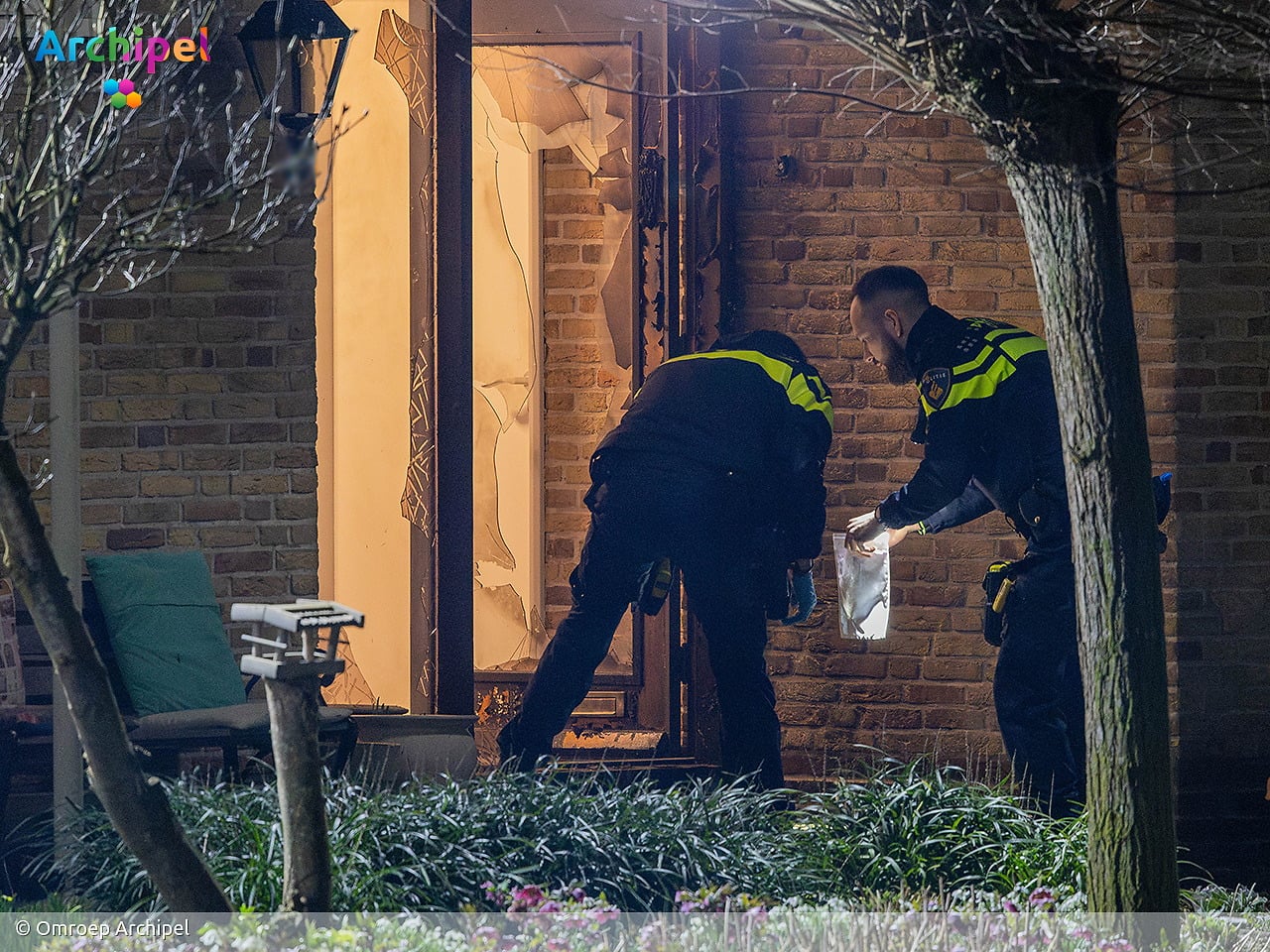Twee aanhoudingen na explosie bij woning