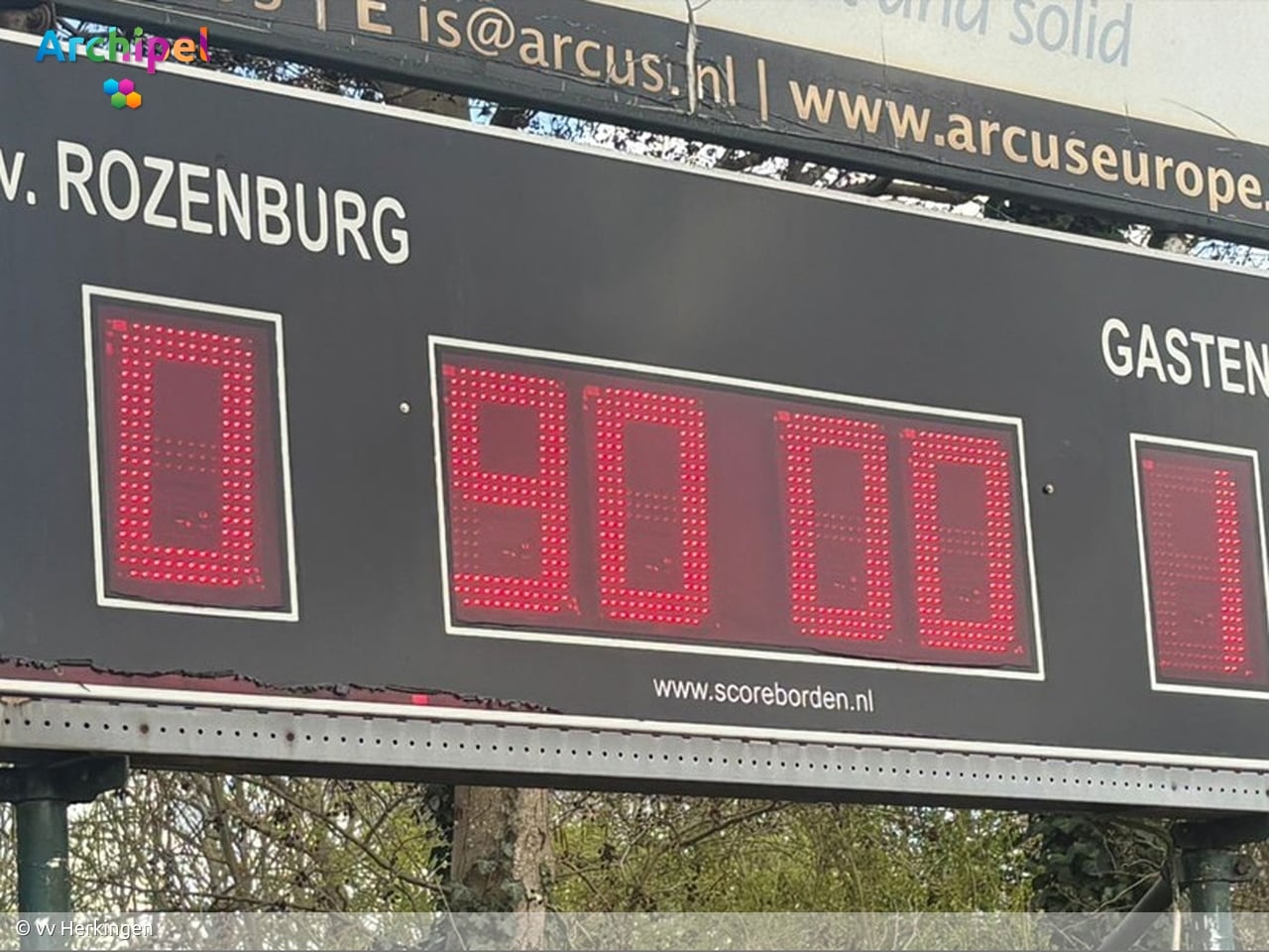 Strijdlustig Herkingen '55 verrast Rozenburg in eigen huis