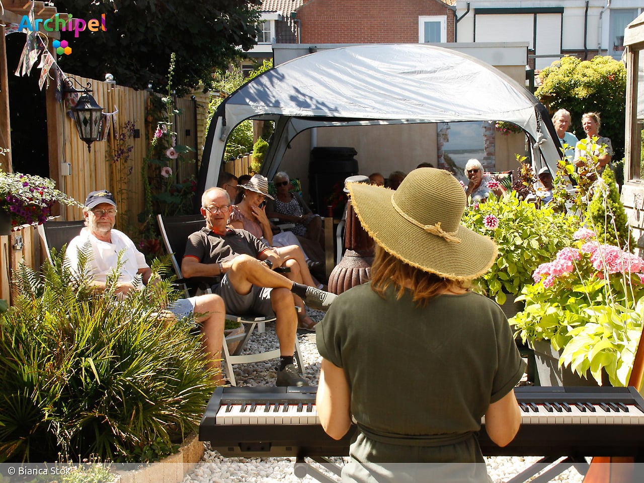 Festival Gluren bij de Buren zoekt artiesten