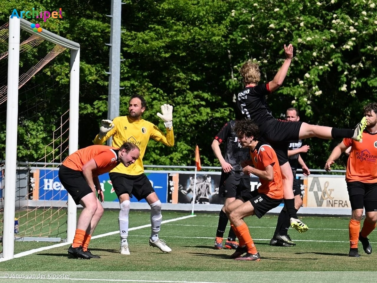 Rockanje in extremis naast WFB