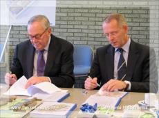 Ondertekening plan bouwproject Westplaat