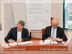 Ondertekening realisatiecontract Centrumplan Ooltgensplaat