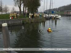 Grote zoekactie na vondst fiets aan waterkant