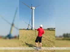 Eerste turbine op  windpark Battenoert afgebroken