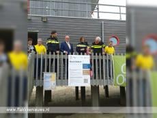 Gemeente en politie bieden extra dienstverlening aan strandgasten