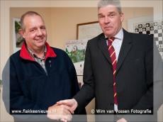 Kees Adriaanse krijgt zilveren erespeld