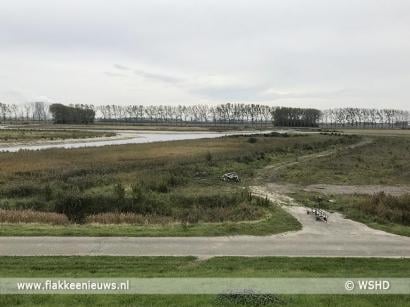Proef om sterkte van dijken met een zandondergrond te testen