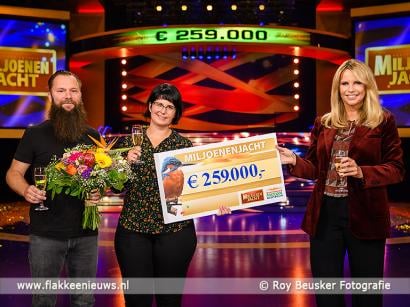 Annemieke uit Middelharnis wint 259.000 euro bij tv-show Miljoenenjacht