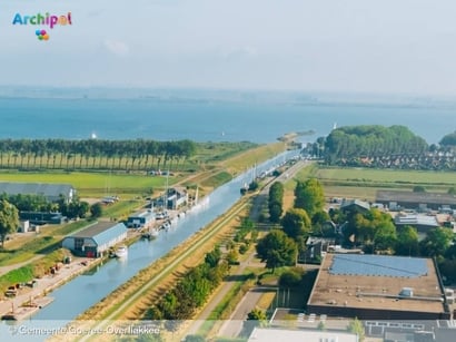 Schutsluis Middelharnis dicht in juni