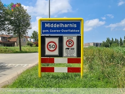 Plaatsnaamborden op Goeree-Overflakkee toch niet in dialect