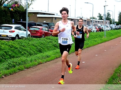Carsten Kok razendsnel in 19e Tieleman Keukens Run